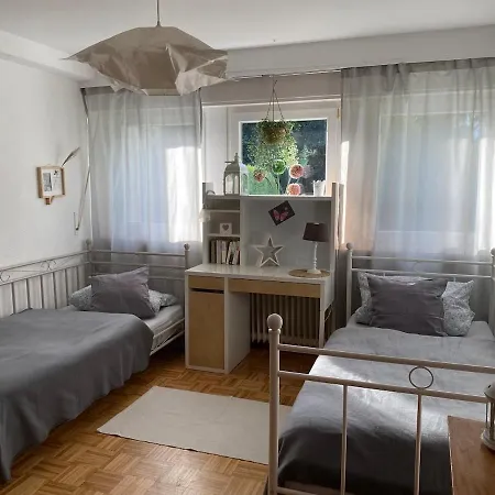 Apartment100 Qm Mit Garten * Вермельскирхен