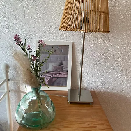 Apartment Apartment100 Qm Mit Garten *